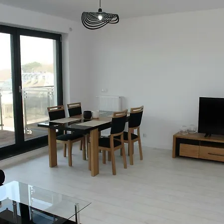 Przy Latarni Kropla Baltyku Apartman *