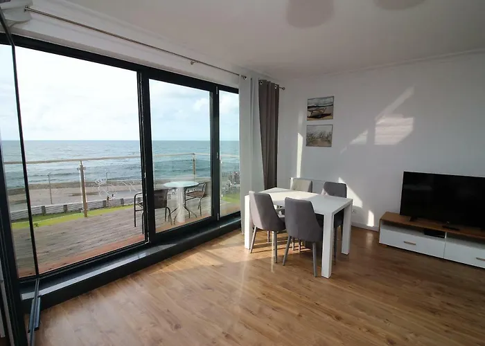 Apartment Przy Latarni Kropla Baltyku Darłówko